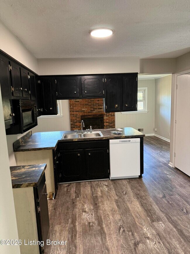 Building Photo - 7604 Carmil Ct