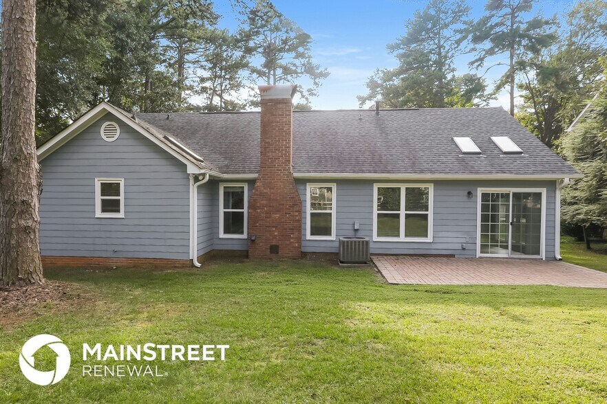 Building Photo - 2614 Kilmarnock Ct