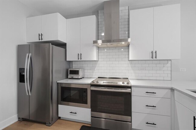 Building Photo - 3101 Govalle Ave
