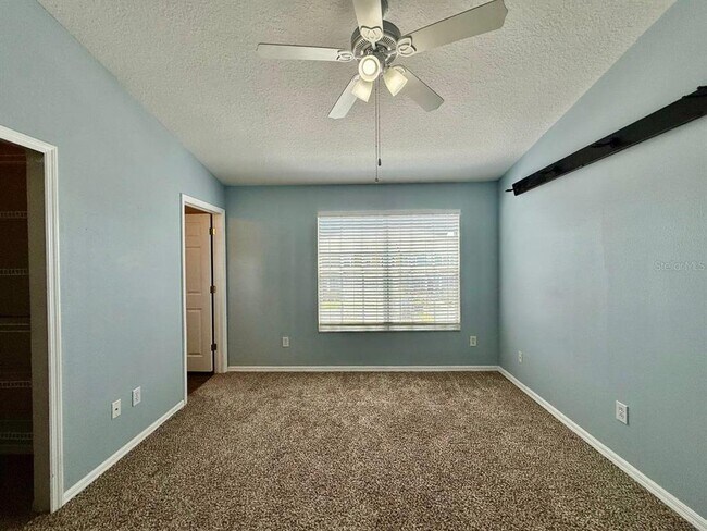 Building Photo - 3421 Santa Rita Ln