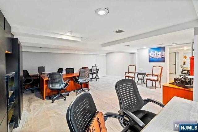 Building Photo - 954 Pines Terrace