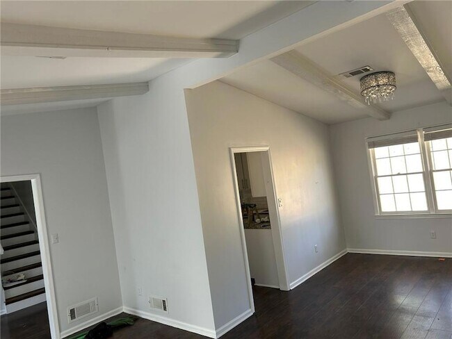 Building Photo - 1455 Cedar Heights Dr