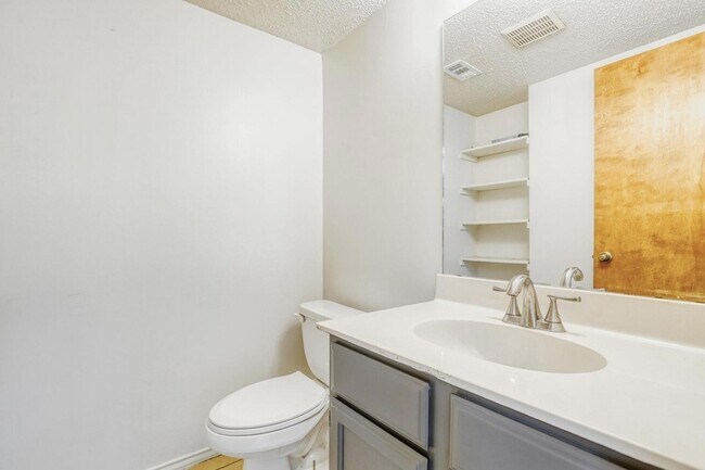 Building Photo - 7802 Topawa Cove