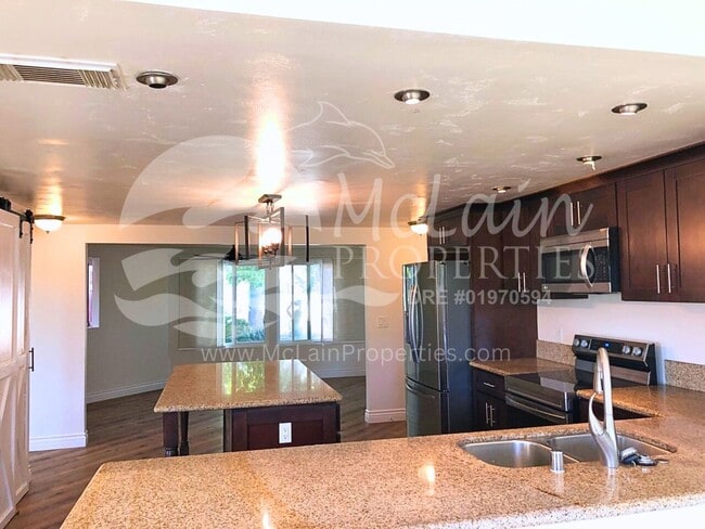 Building Photo - Gorgeous 3 Bed Home In San Diego Country Estates - Ramona