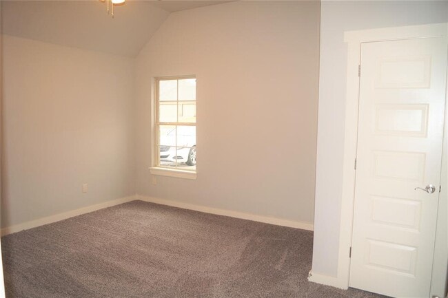 Building Photo - 10825 NW 95th St
