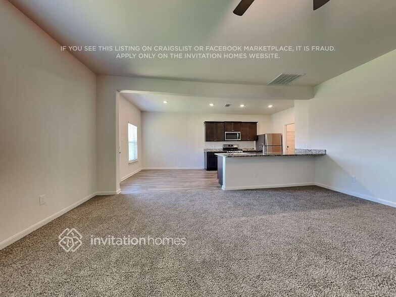 Building Photo - 3041 Chico Dr