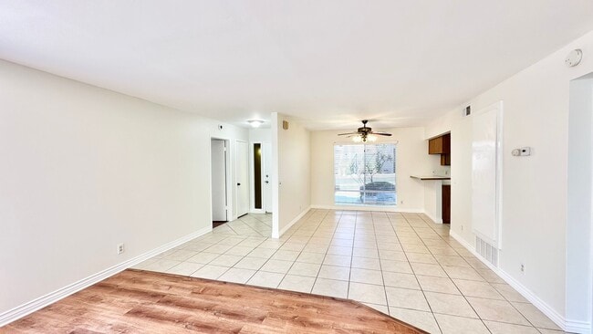 Building Photo - Lovely Downstairs, Entry Level Condo Unit with Garage and Private Yard Space in Downtown Fallbrook!