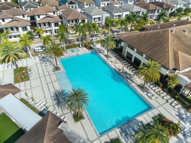 Building Photo - 8173 NW 42nd St