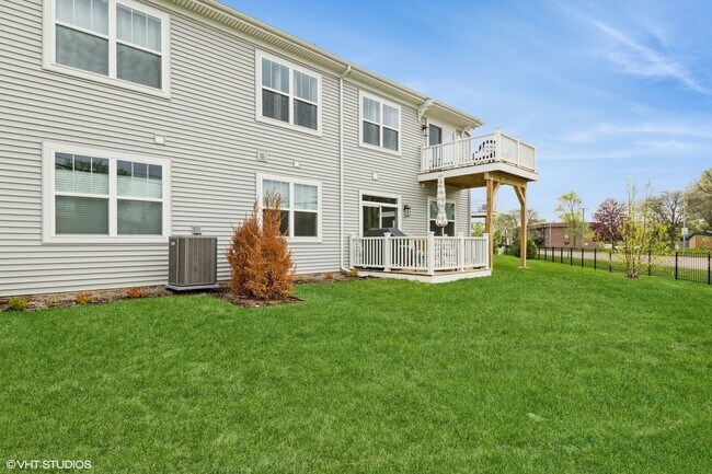Building Photo - 347 Masters Dr