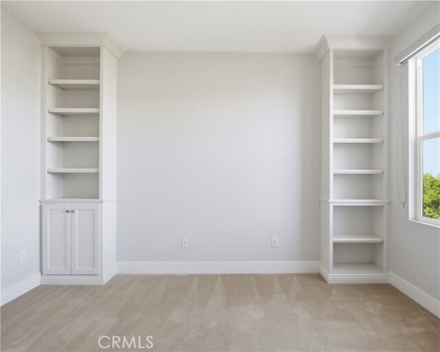 Building Photo - 1 Vantis Dr