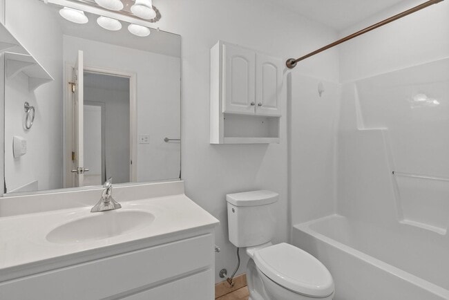 Building Photo - Modern Coastal Living in the Heart of Virginia Beach