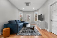 Building Photo - 11 Annapolis St