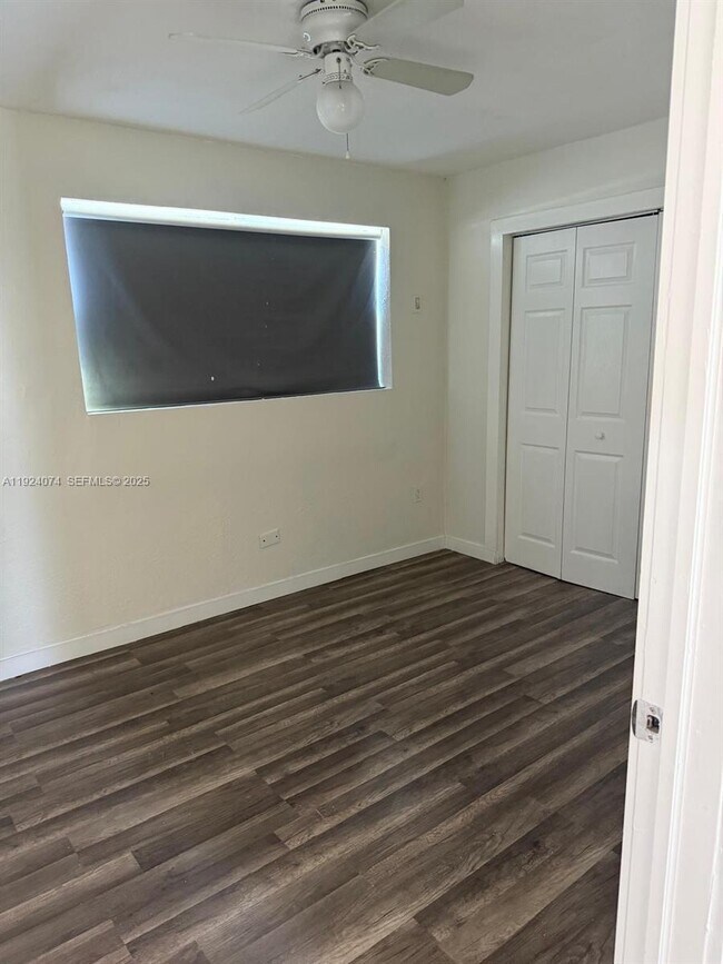 Building Photo - 19810 Holiday Rd