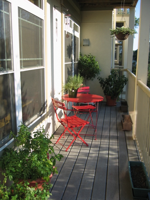 Patio - 2530 E 34th St
