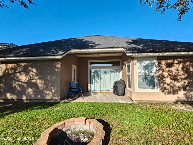 Building Photo - 1505 Majestic View Ln