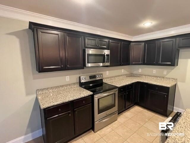 Building Photo - 15293 Troon Dr