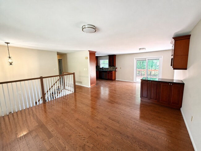 Building Photo - 5BR Jackson Home with Yard and Deck