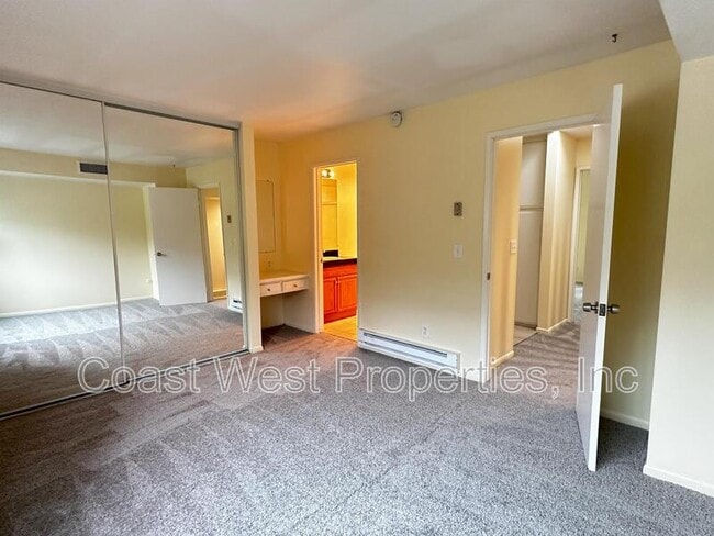 Building Photo - 2163 Mendocino Blvd