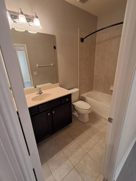 Building Photo - 10312 Wellington Parc Dr