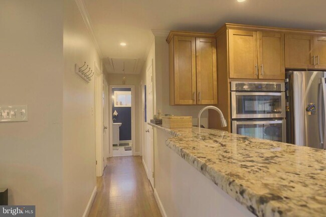 Building Photo - 11014 Troy Rd