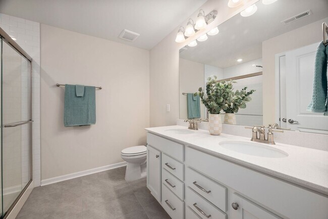 Building Photo - Stunning 3BD, 2.5BA End-Unit Fuquay-Varina Townhome with a 2-Car Garage in a Prime Location Near ...