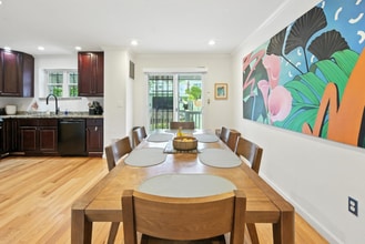 Building Photo - 1340 W St NE