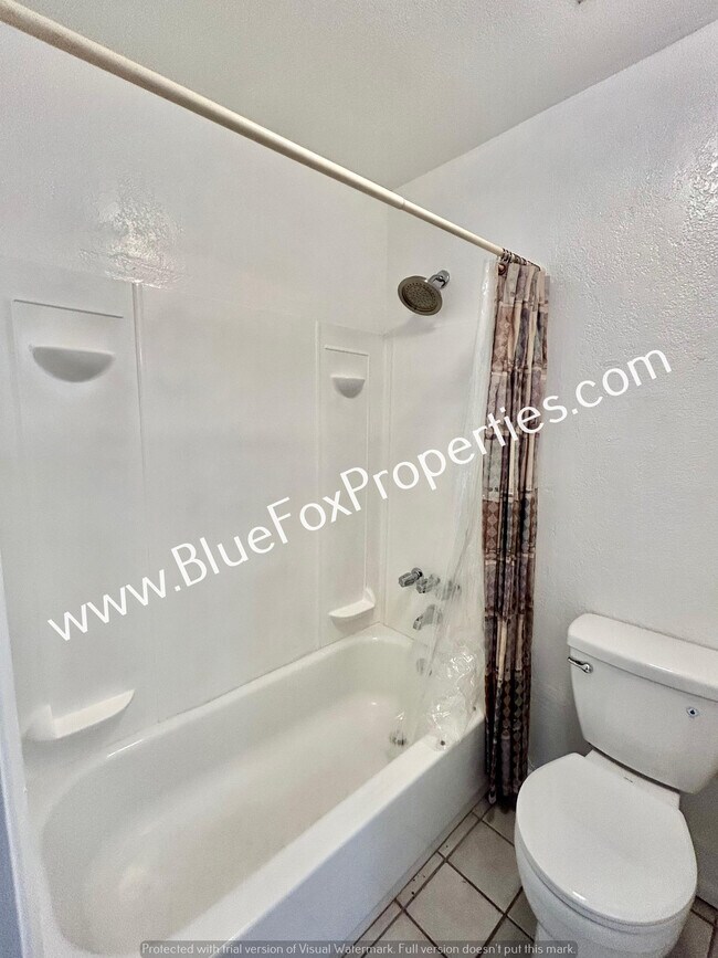 Building Photo - 1339 S Copias Way
