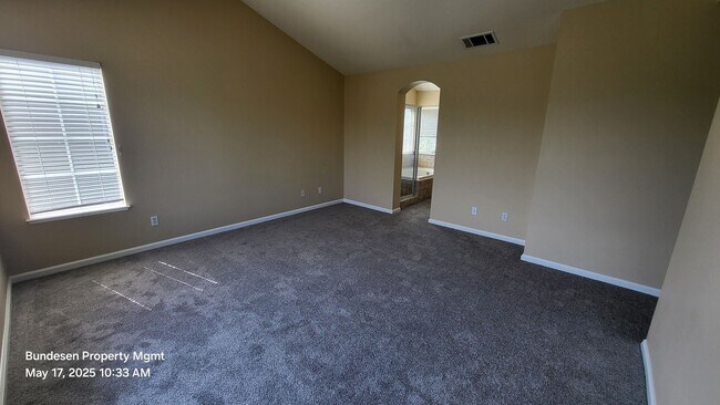 Building Photo - 2012 Chetwood Dr