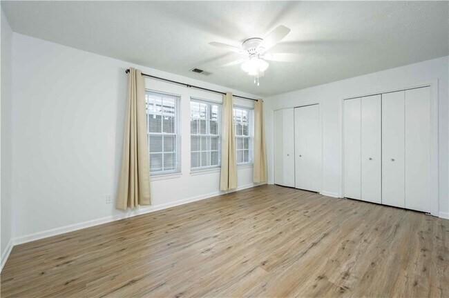 Building Photo - 279 Quail Run