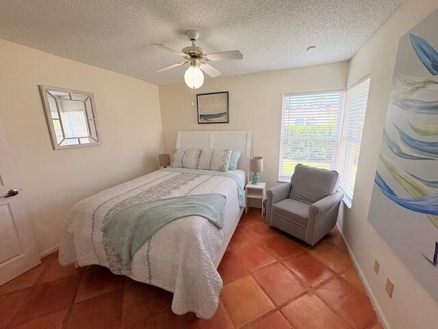 Building Photo - 13725 Folkestone Cir