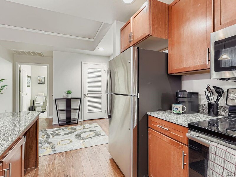 Building Photo - 1975 N Grant St