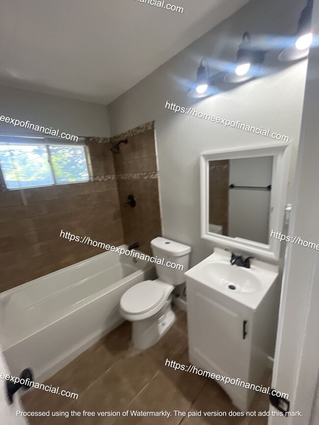 Building Photo - Nice Home For Rent