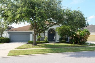 Building Photo - Waterford Lakes Reserve 4/3