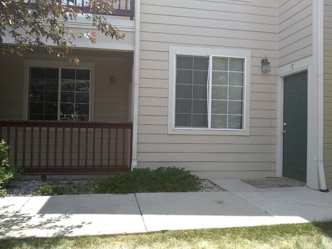 Building Photo - Beautiful 3 Bed, 2 Bath Condo in NW Fort Collins!
