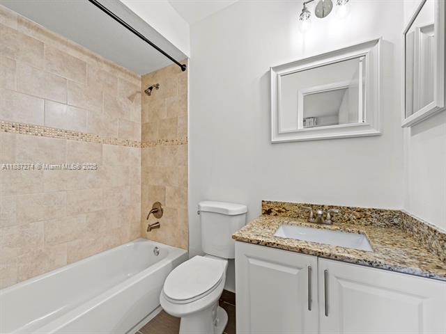 Building Photo - 8218 SW 82nd Ct