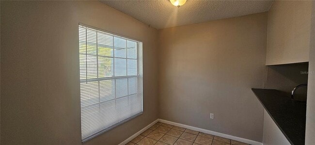 Building Photo - 333 S Osceola St
