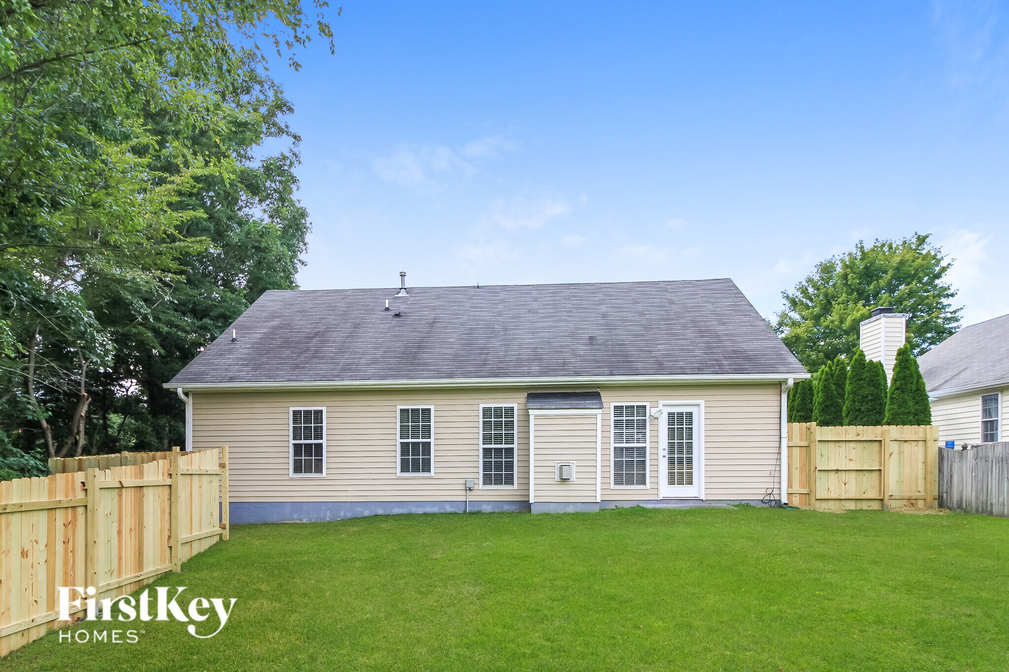 Building Photo - 365 Silver Creek Trail