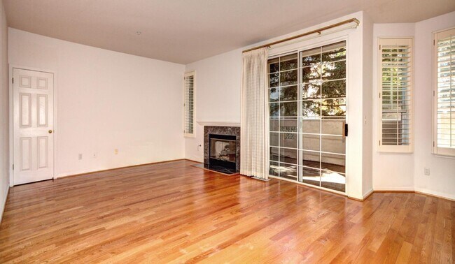 Building Photo - 4173 El Camino Real