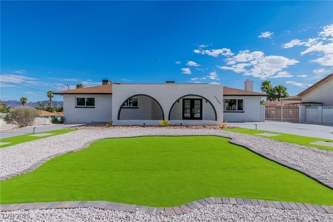 Building Photo - 3485 Shamrock Ave