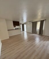 Building Photo - 18410 Desidia St