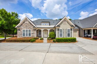 Building Photo - 5358 Manor View Dr NW