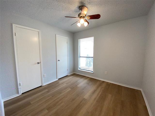 Building Photo - 209 Hickory Springs Dr