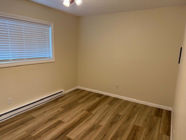 Building Photo - 154 S 21st St