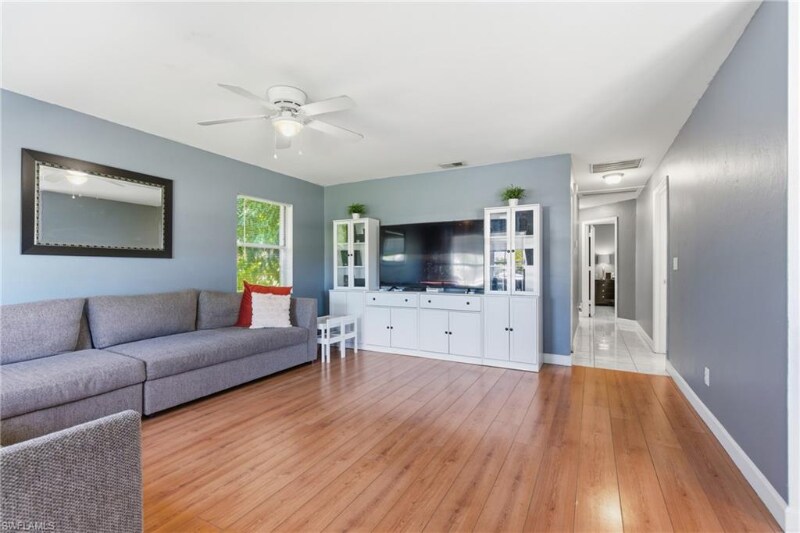 Building Photo - 1000 S Alhambra Cir