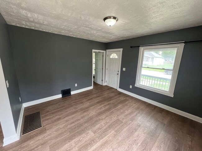 Building Photo - Your Family’s Next Chapter Starts Here – 3...