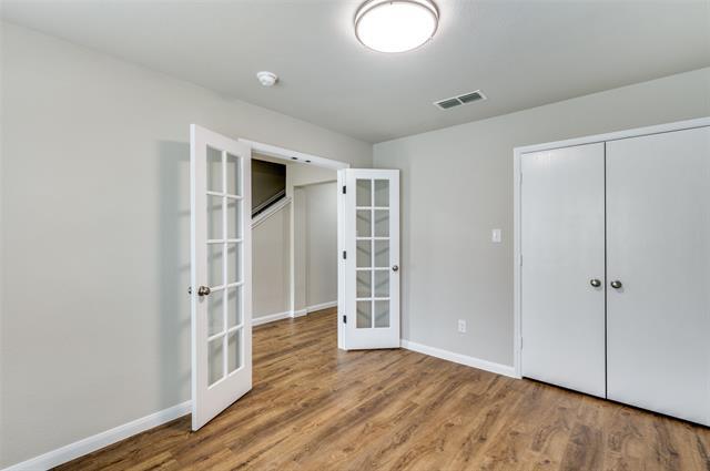 Building Photo - 5700 Giddyup Ln