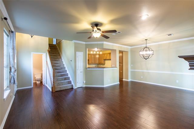 Building Photo - 609 Regency Dr