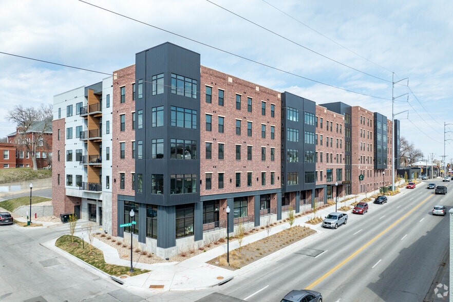 Building Photo - The Cosgrove