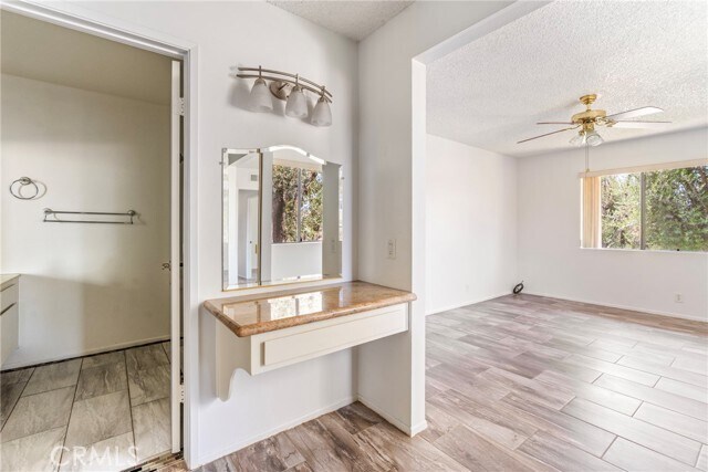 Building Photo - 13624 La Jolla Cir