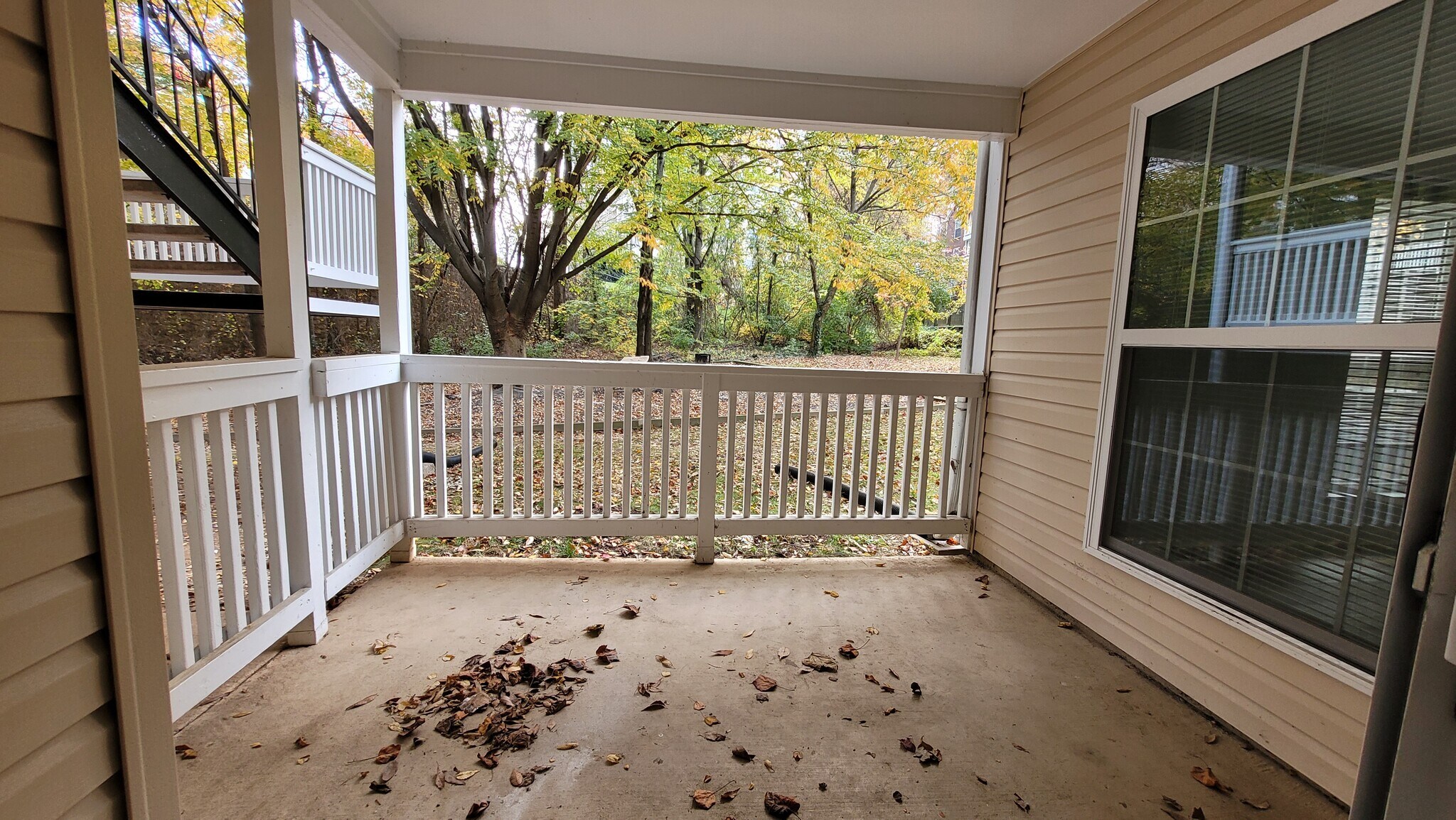 Deck - 1509 Lincoln Way